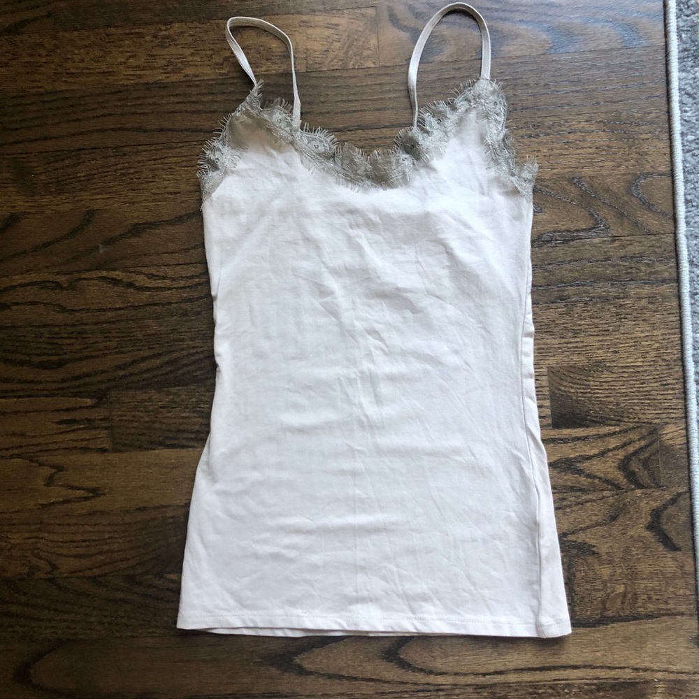 Women’s size sm tank top